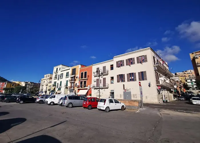 Puteoli Sea View
