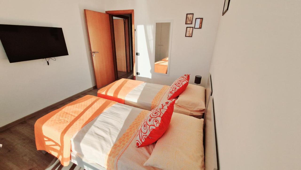 Puteoli Sea View *